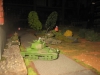 Die britischen Tanks rücken langsam unter Beschuss vor