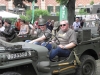 Die Vier im Jeep